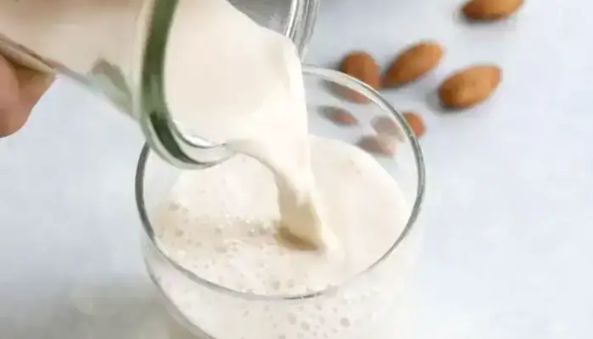 how-to-make-almond-milk-1920w